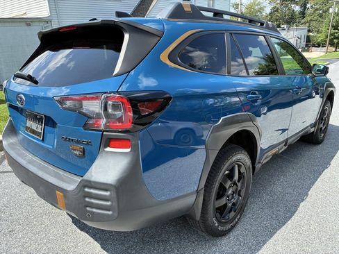 Used 2022 Subaru Outback Wilderness w/ Wilderness Package AWD/4WD image 4