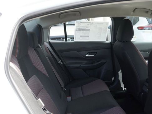 New 2026 Nissan Sentra SR image 18