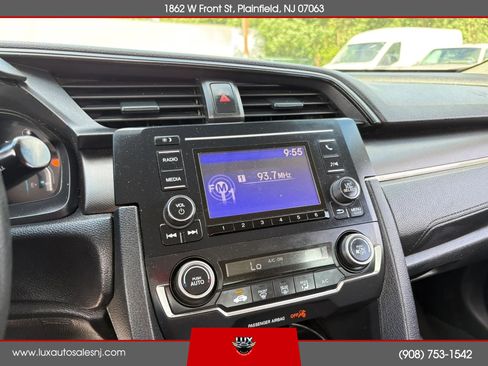 Used 2020 Honda Civic LX image 27