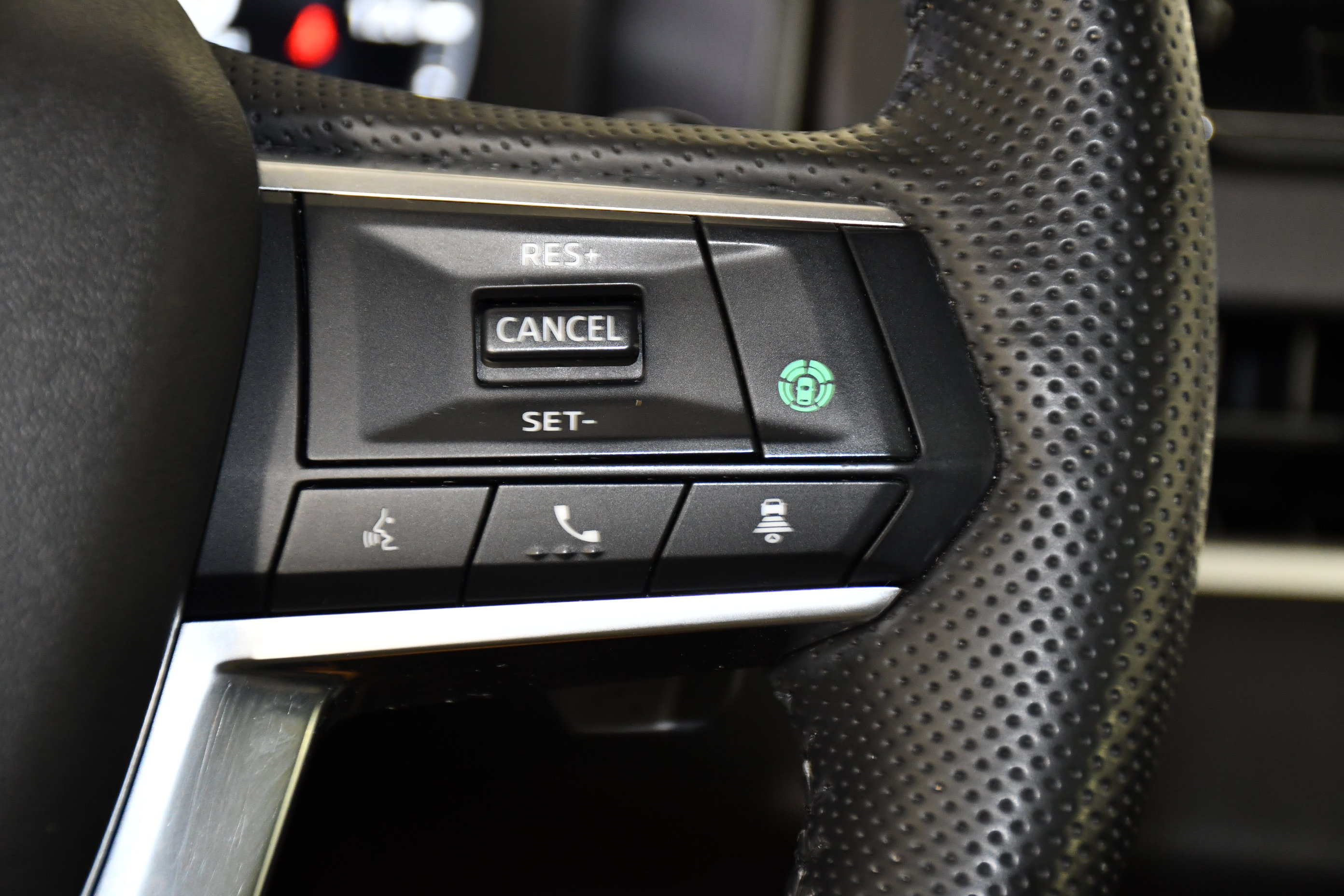 Used 2024 Mitsubishi Outlander SEL AWD/4WD image 21