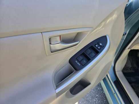 Used 2015 Toyota Prius Two FWD image 19