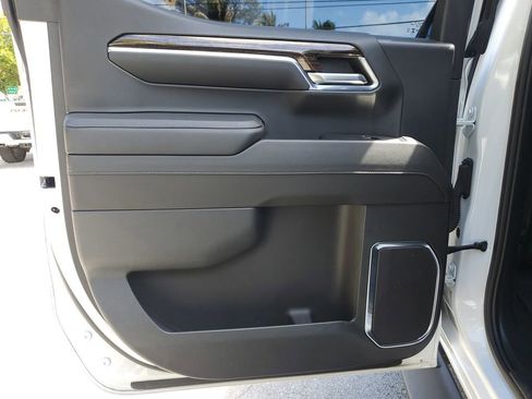 Used 2024 GMC Sierra 1500 Elevation w/ Elevation Premium Package image 20