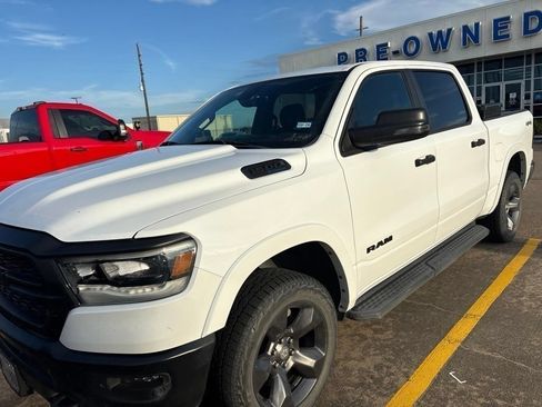 Used 2023 RAM 1500 Lone Star AWD/4WD image 1