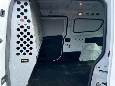 Used 2022 RAM ProMaster City Base image 21