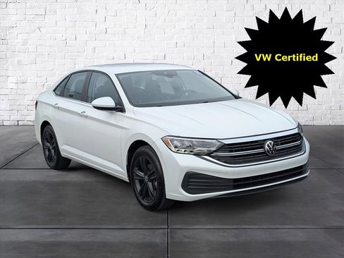 Certified 2024 Volkswagen Jetta SE w/ Black Wheel Package image 1