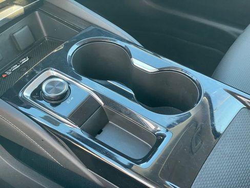 Used 2024 Buick Envision Preferred image 23