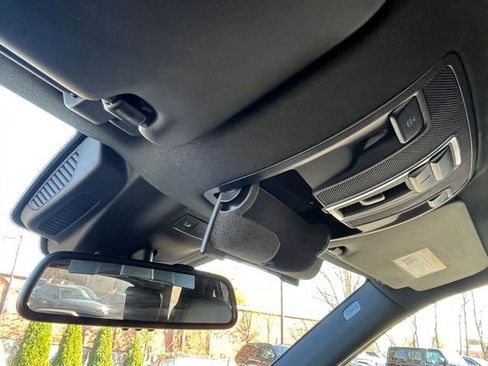 Used 2018 Mercedes-Benz GLE 350 4MATIC image 37