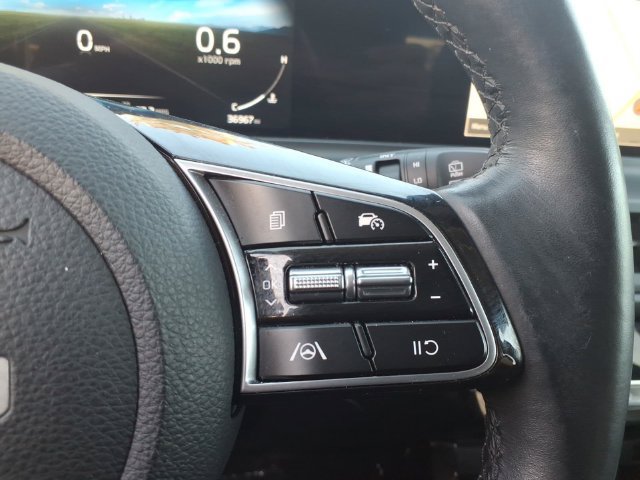 Used 2024 Kia Seltos EX AWD/4WD image 27