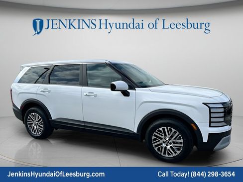 New 2026 Hyundai Palisade SE FWD image 2