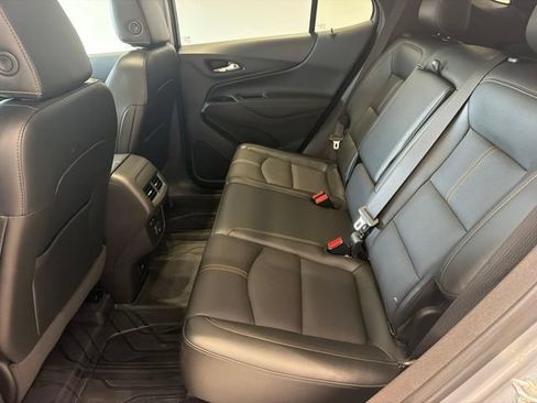Used 2024 Chevrolet Equinox Premier AWD/4WD image 14
