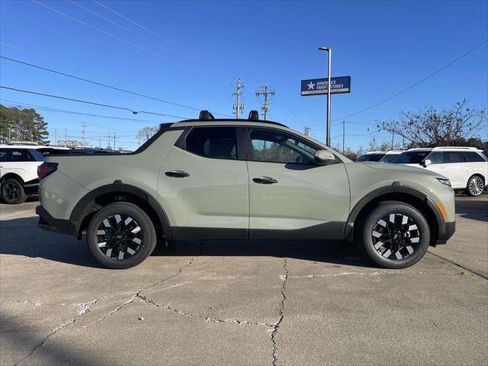New 2026 Hyundai Santa Cruz SEL FWD image 2