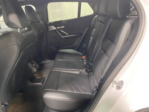 Used 2025 BMW X2 xDrive28i w/ Premium Package image 16