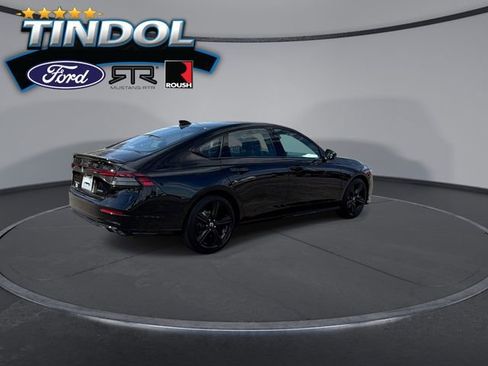 Used 2024 Honda Accord Sport image 8