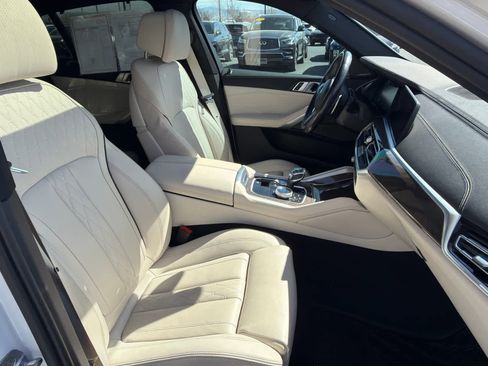 Used 2023 BMW X6 xDrive40i w/ Executive Package AWD/4WD image 13