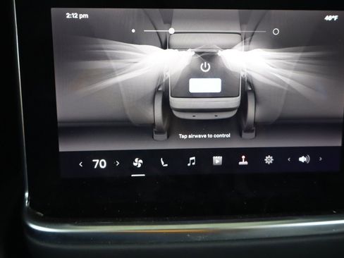 Used 2021 Tesla Model S Plaid image 13