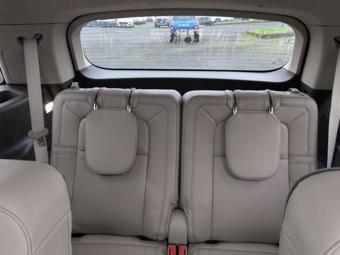 Used 2023 Lincoln Aviator Reserve w/ Equipment Group 201A AWD/4WD image 37