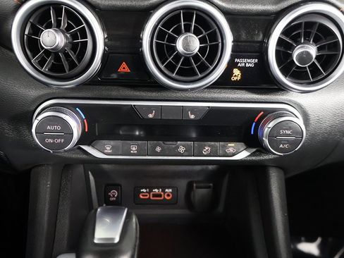 Used 2024 Nissan Sentra SR image 43