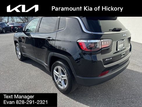 Used 2024 Jeep Compass Sport image 5