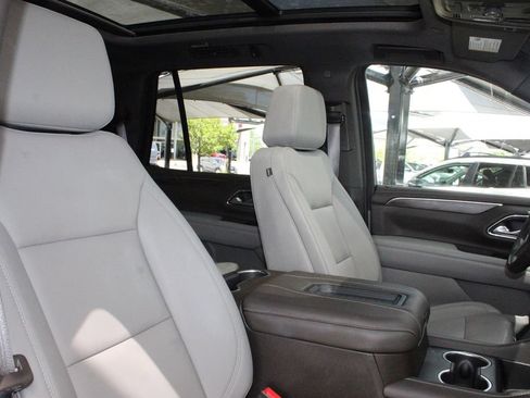 Used 2022 Chevrolet Tahoe LT w/ LT Signature Plus Package AWD/4WD image 43
