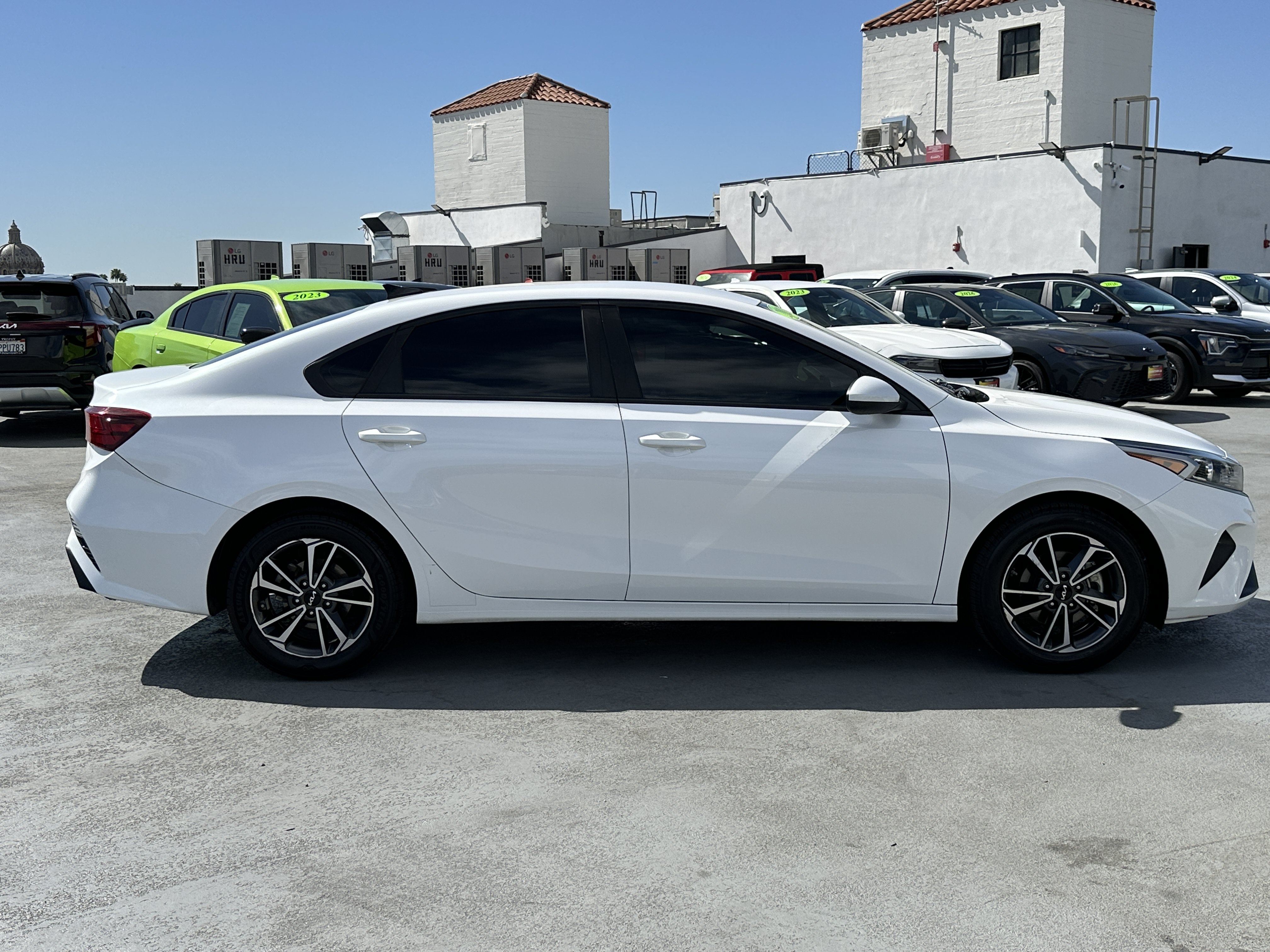 Certified 2023 Kia Forte LXS FWD image 9