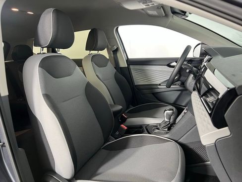 Used 2024 Volkswagen Taos S image 31