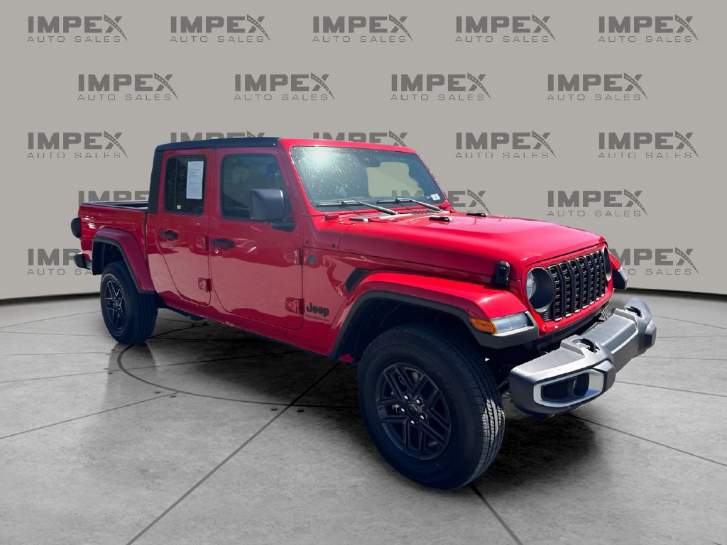 Used 2024 Jeep Gladiator Sport AWD/4WD image 7