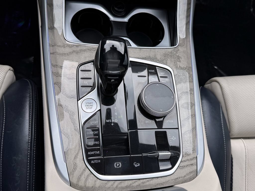 Used 2019 BMW X7 xDrive40i w/ Premium Package AWD/4WD image 31