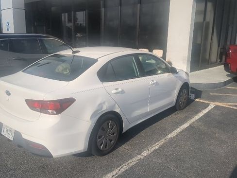 Used 2020 Kia Rio LX FWD image 5