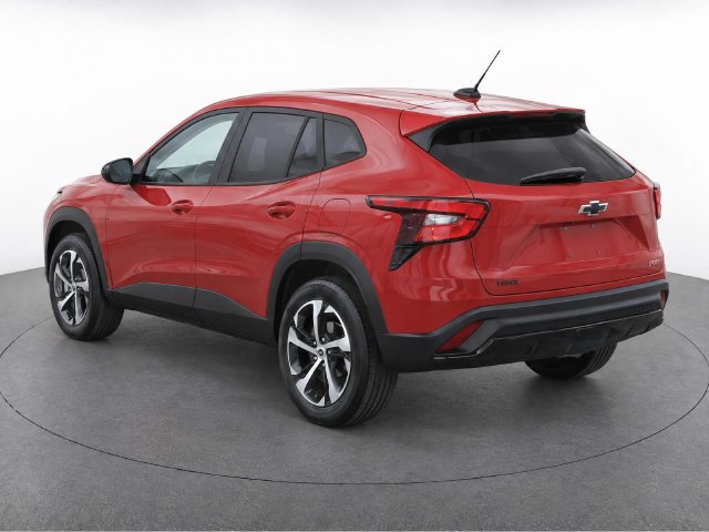 Used 2026 Chevrolet Trax RS w/ Driver Confidence Package FWD image 6