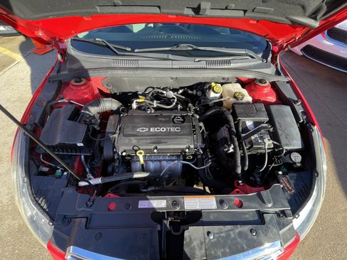 Used 2014 Chevrolet Cruze LS image 8