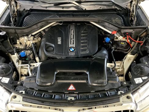 Used 2014 BMW X5 xDrive35d AWD/4WD image 30