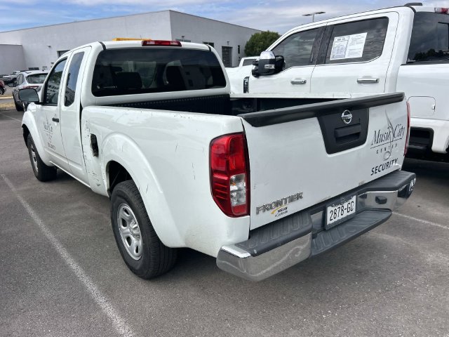 Used 2013 Nissan Frontier S RWD image 7