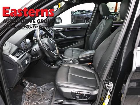 Used 2022 BMW X1 xDrive28i w/ Convenience Package AWD/4WD image 14