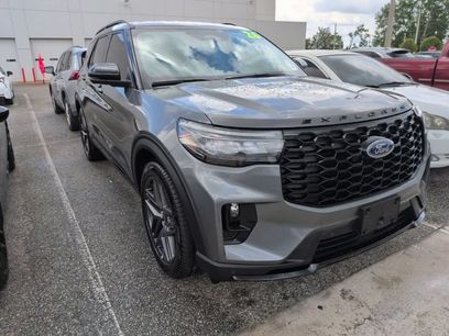 Used 2026 Ford Explorer ST-Line w/ ST-Line Street Pack
