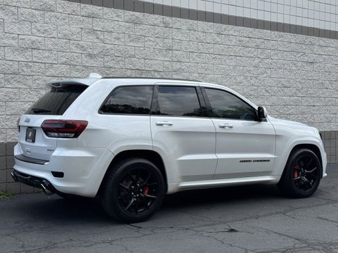Used 2017 Jeep Grand Cherokee SRT w/ Trailer Tow Group IV AWD/4WD image 14
