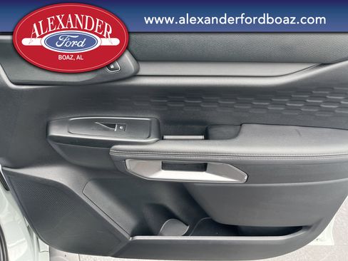 Used 2024 Ford Ranger XLT w/ Technology Package image 19