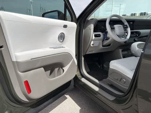 New 2026 Hyundai Palisade SEL Premium FWD image 10
