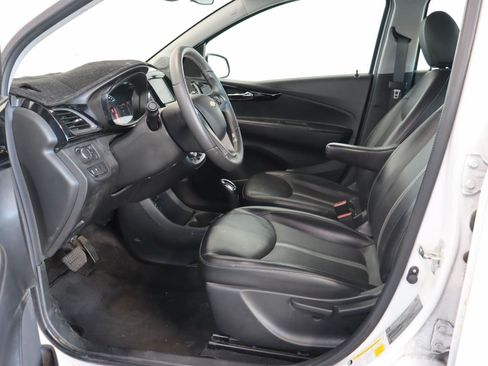 Used 2022 Chevrolet Spark LT w/ Driver Confidence Package FWD image 8