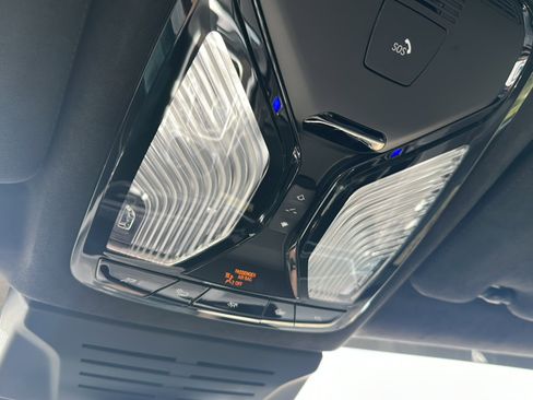 New 2025 BMW X7 M60i image 29