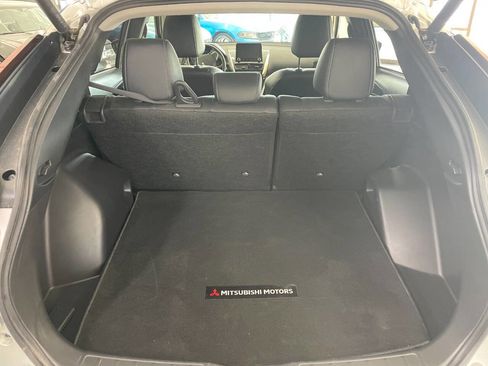 Used 2025 Mitsubishi Eclipse Cross SE image 8