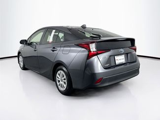 Certified 2022 Toyota Prius LE video 2