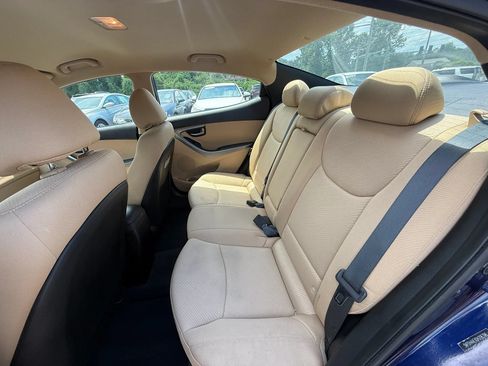 Used 2013 Hyundai Elantra GLS FWD image 12