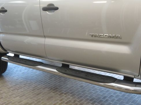 Used 2010 Toyota Tacoma PreRunner image 59
