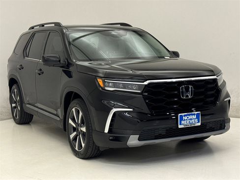 Certified 2023 Honda Pilot Elite image 4