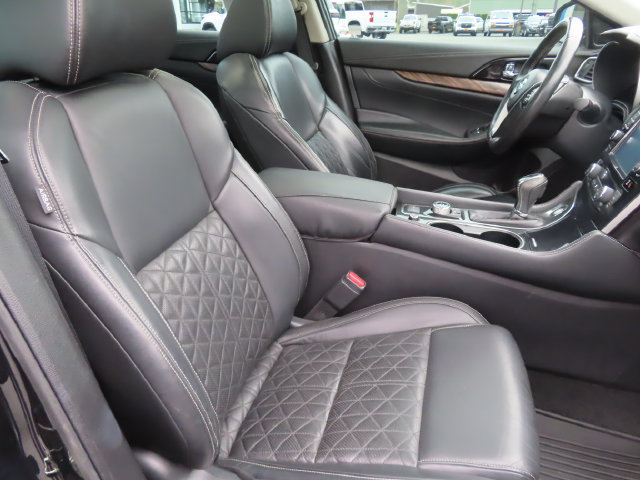 Used 2016 Nissan Maxima Platinum FWD image 39