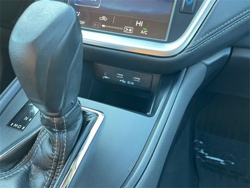 Used 2020 Subaru Outback 2.5i Premium image 23