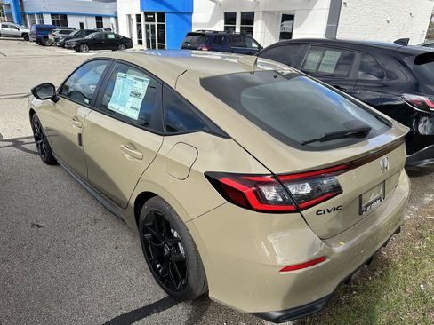 New 2026 Honda Civic Sport image 3