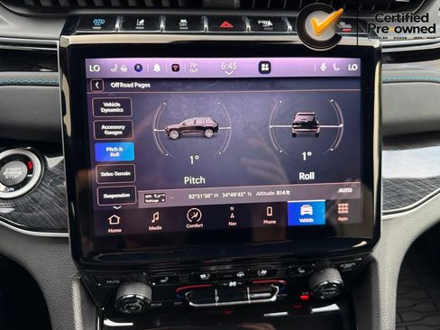 Certified 2022 Jeep Grand Cherokee Trailhawk w/ Advanced Protech Group II AWD/4WD image 99