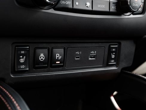 New 2025 Nissan Frontier PRO-4X w/ Pro Premium Package image 17