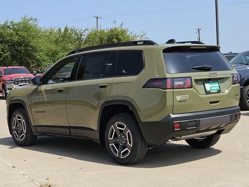 New 2026 Jeep Cherokee Laredo AWD/4WD image 4
